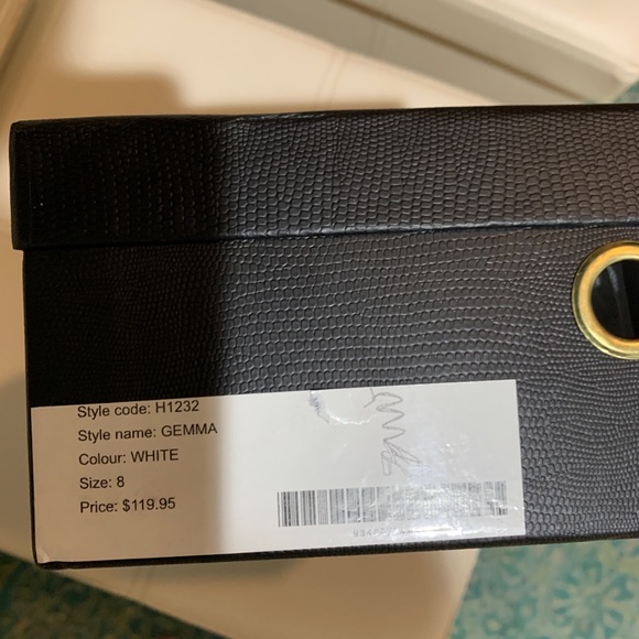 Billini Genma Limited Edition Heels - Picture 5 of 6